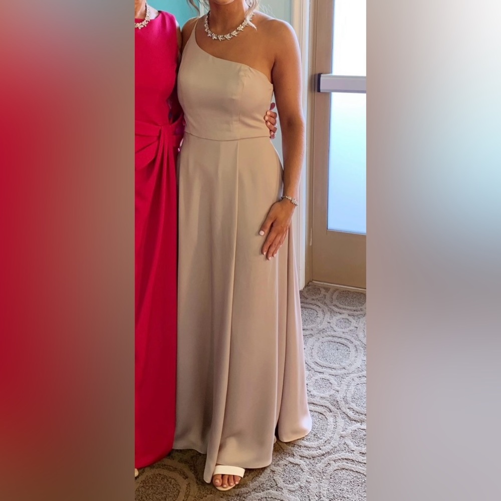 David’s Bridal crepe-back satin one-shoulder dress - Picture 3 of 4